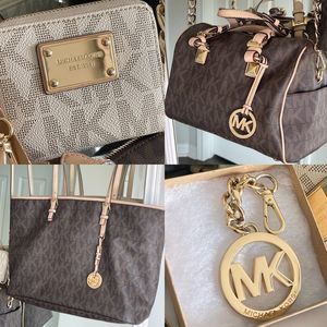 SALE‼️ MICHAEL KORS Bundle LARGE BAGS